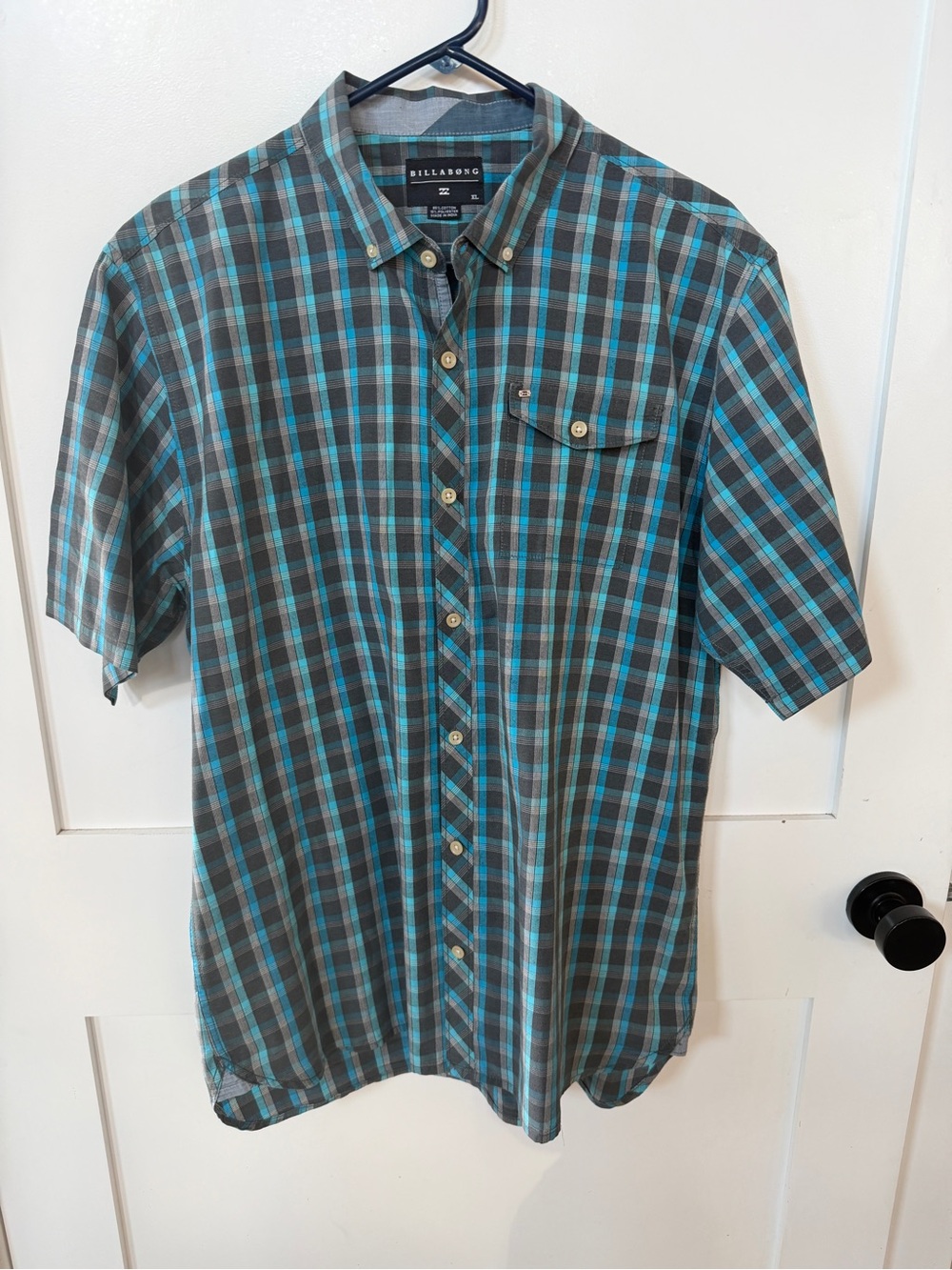 Billabong Teal and Gray Plaid Button-Up Shirt